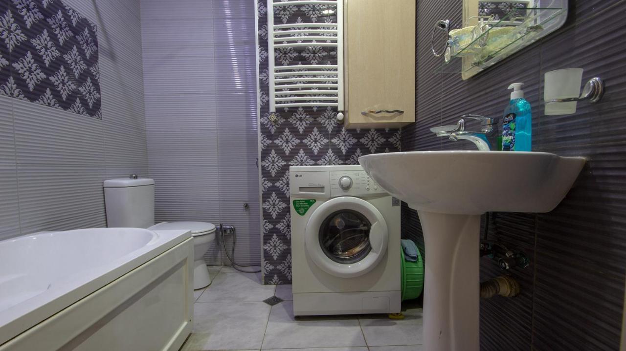 Home Apartments Тбилиси Екстериор снимка